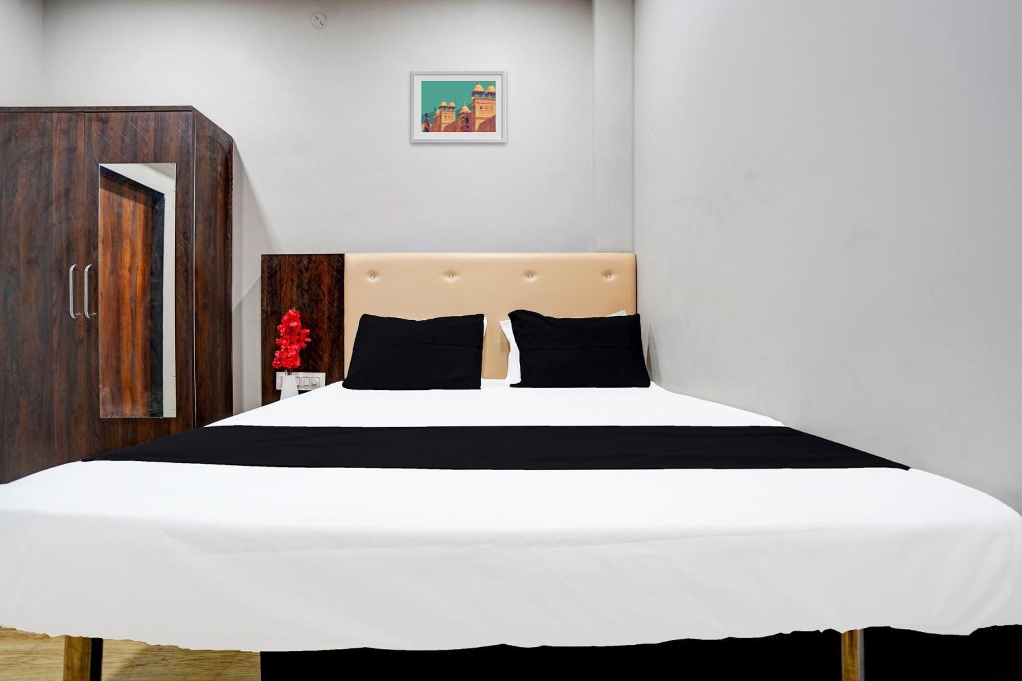 Hotel O New Sai Resort Nagpur Exterior foto